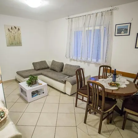 Great Located Family * רוגוזניצה